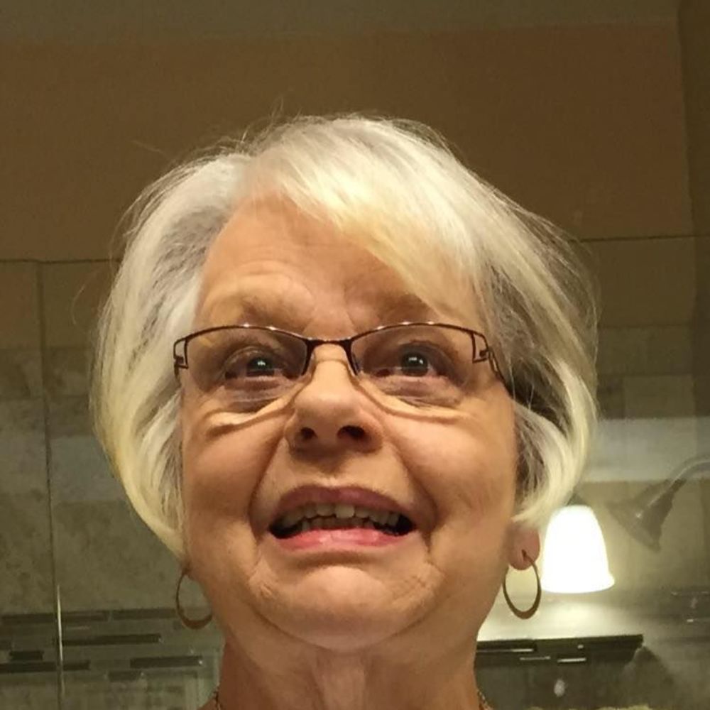 Meet your Posher, Sandra